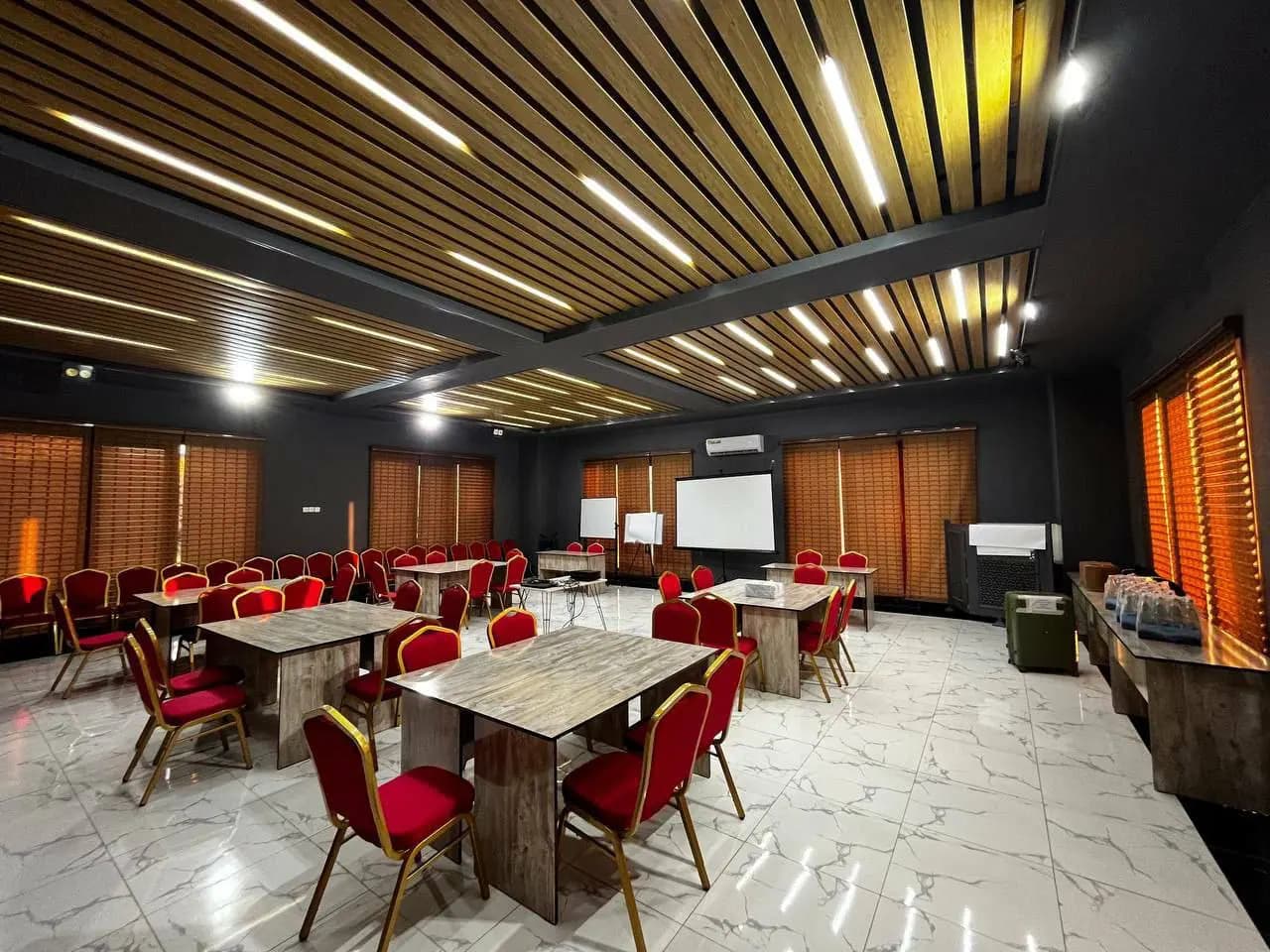 Conference Hall Termez (RT100) 2