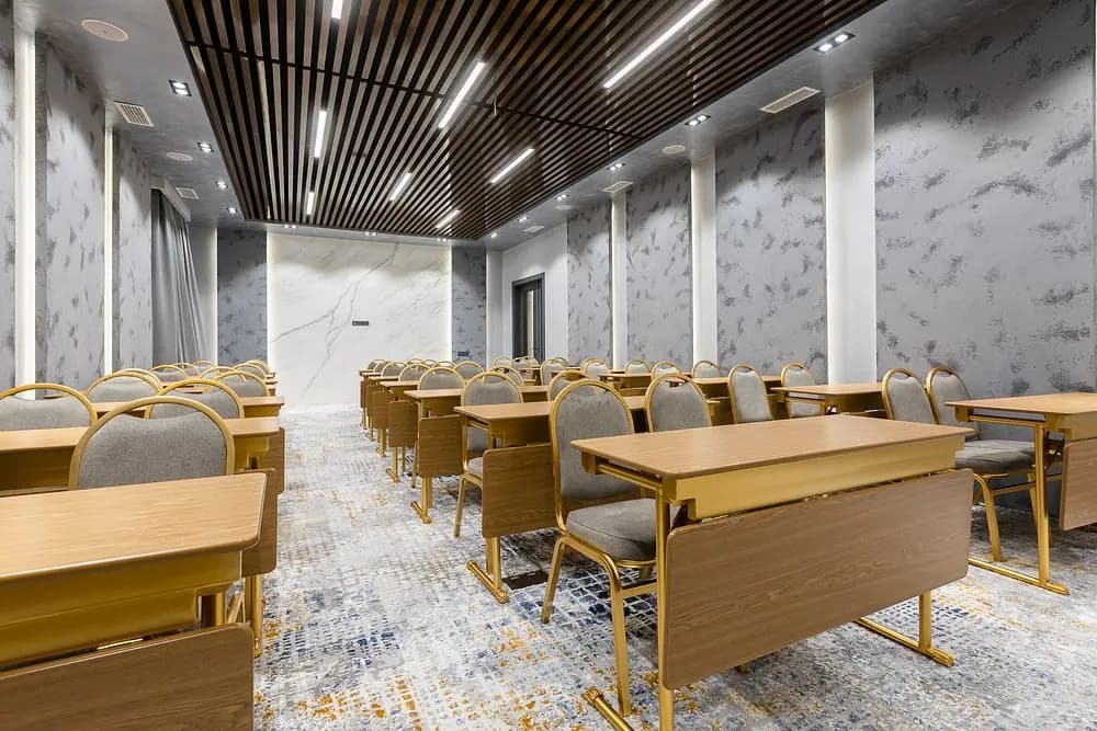 Conference Hall (KH48) 3