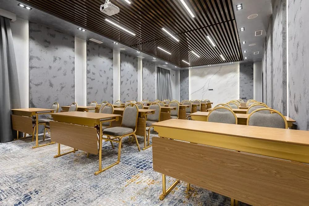 Conference Hall (KH48) 4