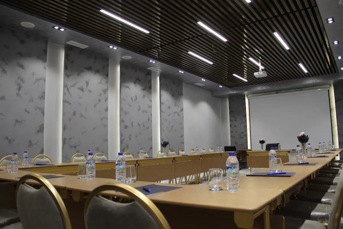Conference Hall (KH48) 5