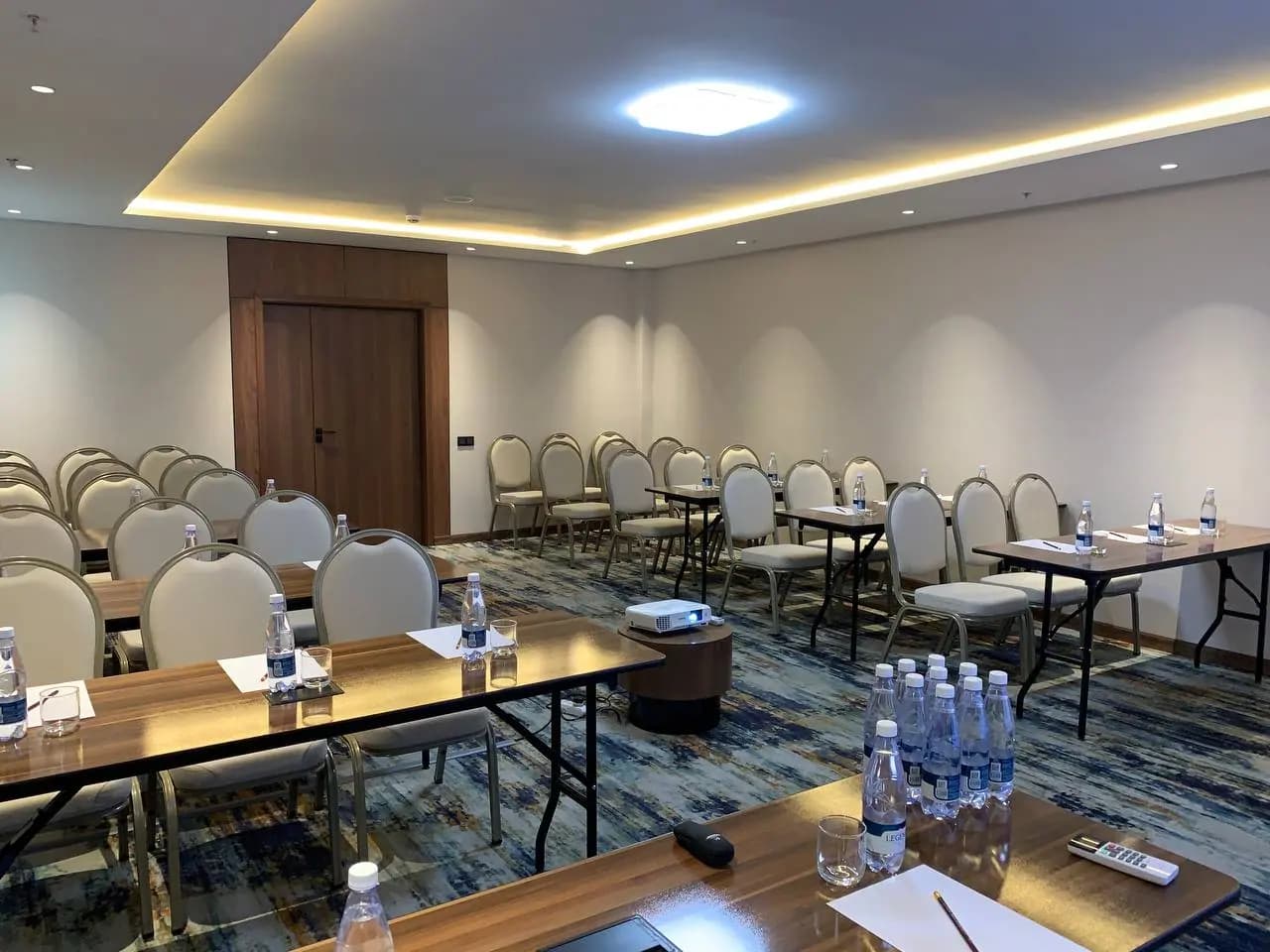 Nasaf Conference Hall (AF30) 2